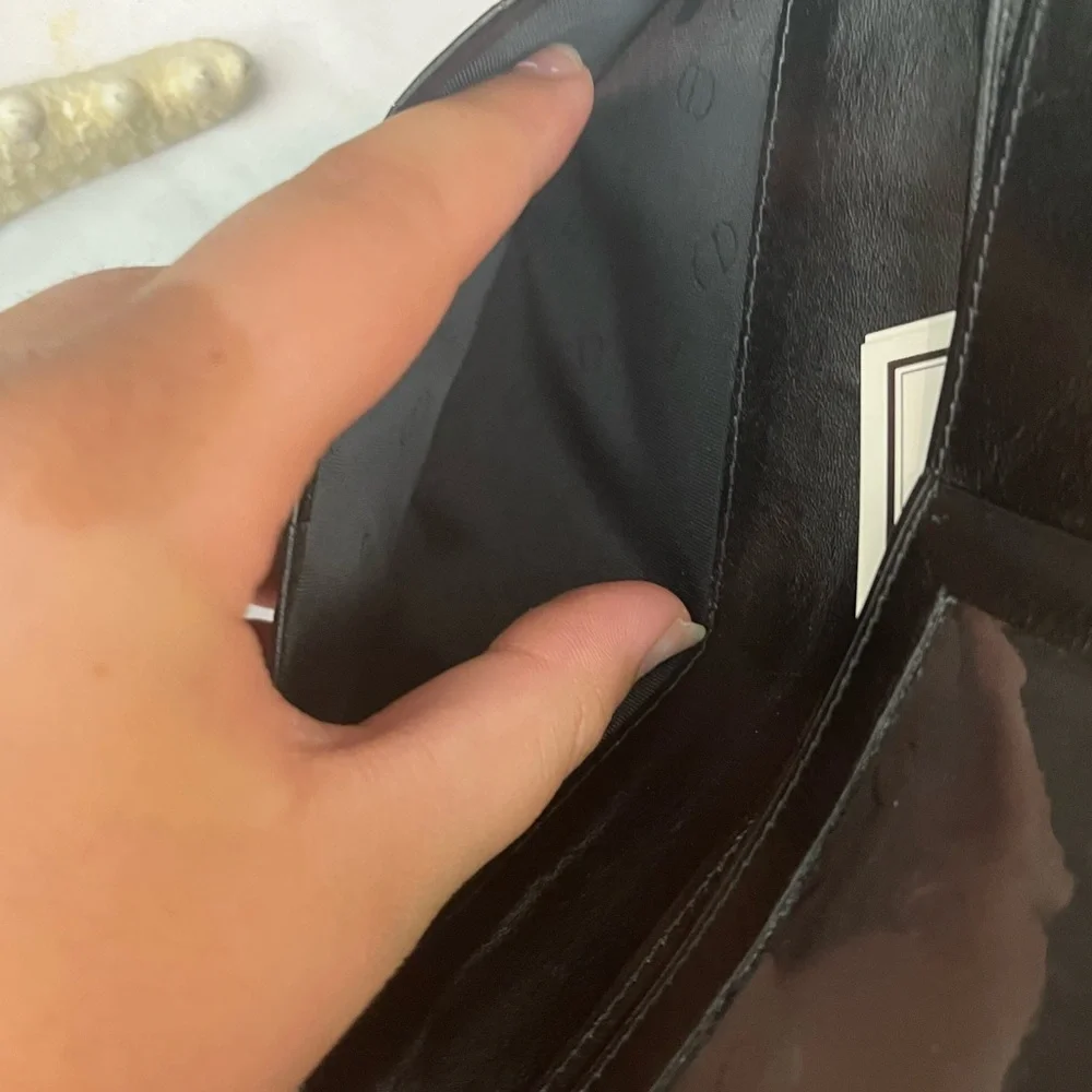 482832 Authentic Dior leather wallet